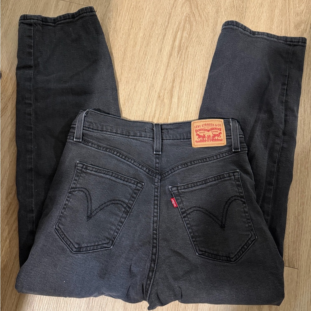 Levi’s ribcage straight ankle jeans